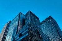 photo-1560179707-f14e90ef3623